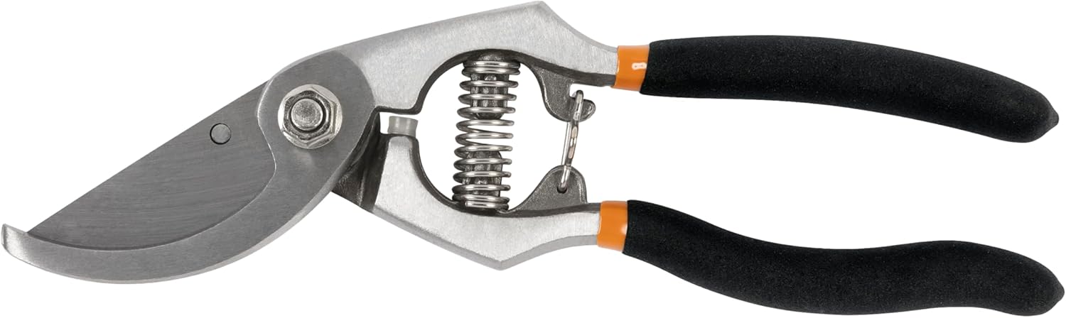 FISKARS Forged Steel Bypass Pruner - Ultra-Durable, Ergonomic Design for Comfortable Use while Gardening - Cut and Prune Stems and Light Branches up to ¾” diameter